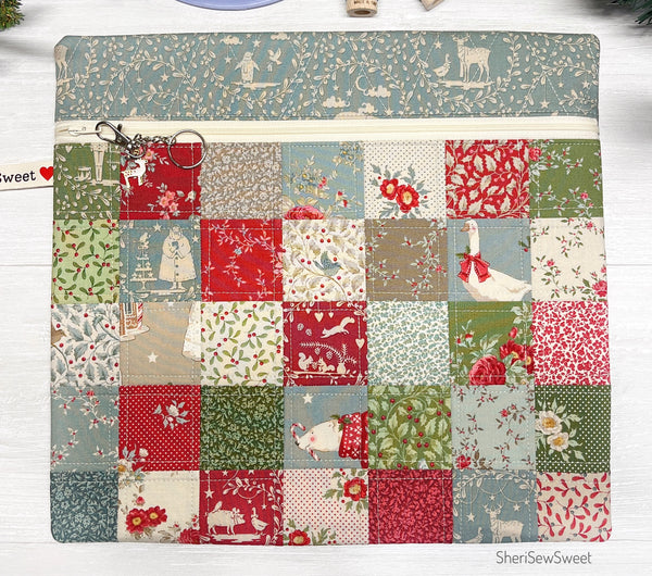 Project Bag w/Tilda Merry Little Christmas Fabrics, Quilted Patchwork Zipper Bag for Cross Stitch Organization